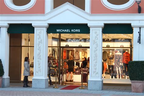 michael kors outlet la reggia|Michael Kors Outlet La Reggia.